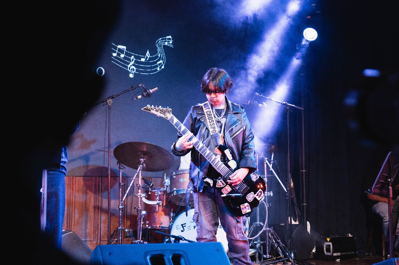Steel N' Soul band member solo shot